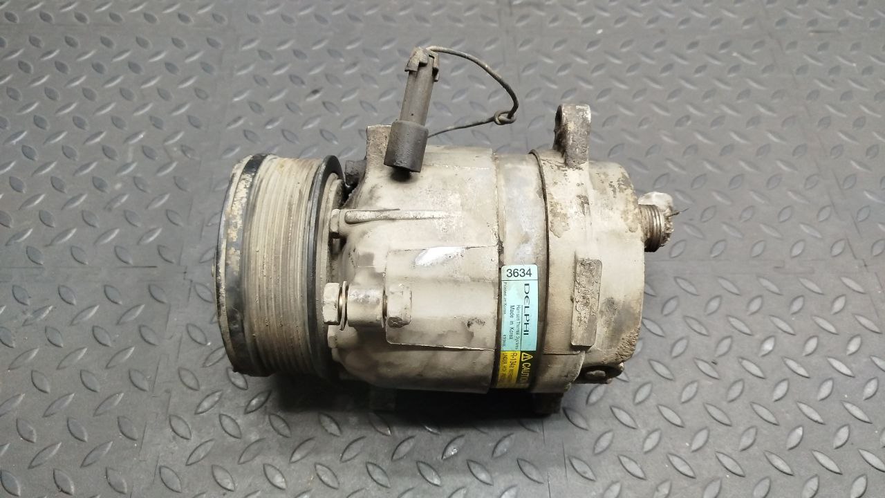 Компрессор кондиционера Mercedes C/W202 1993-2001