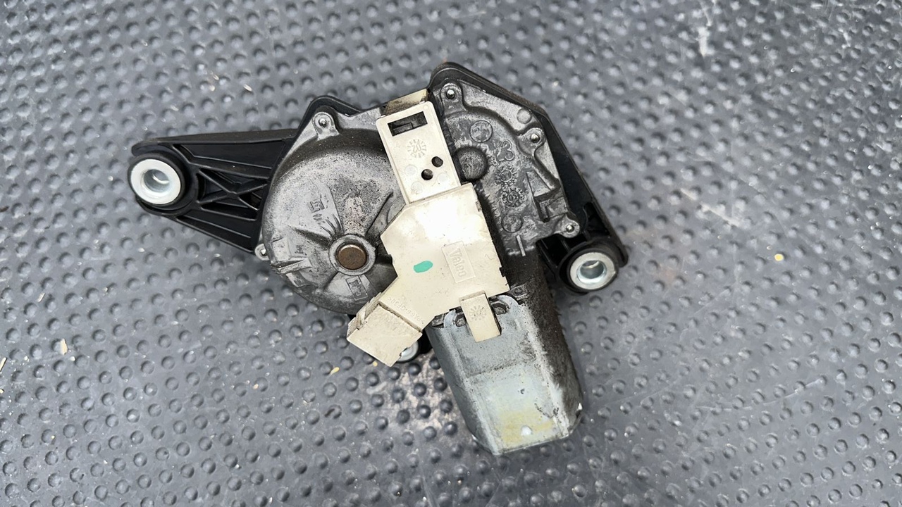 Моторчик стеклоочистителя задний Opel Vivaro/A 2001-2014