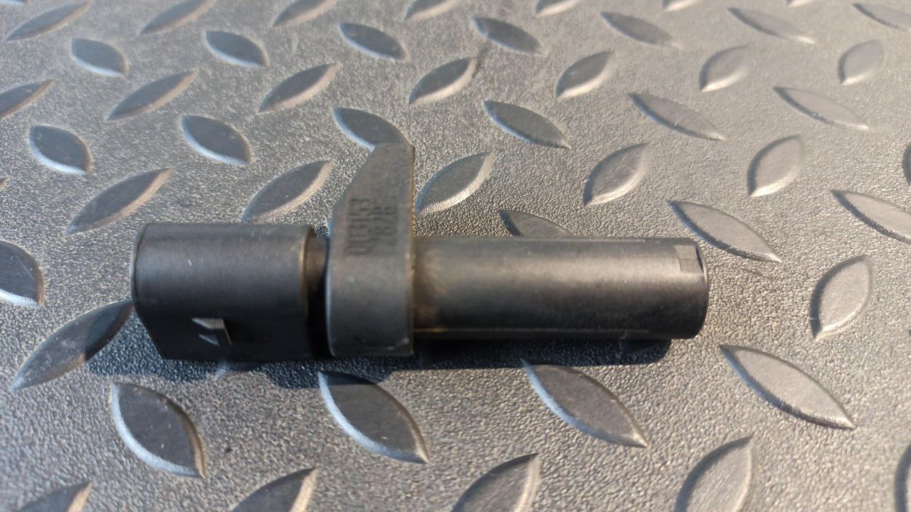 Датчик положения коленвала Mercedes C/W203 2000-2008