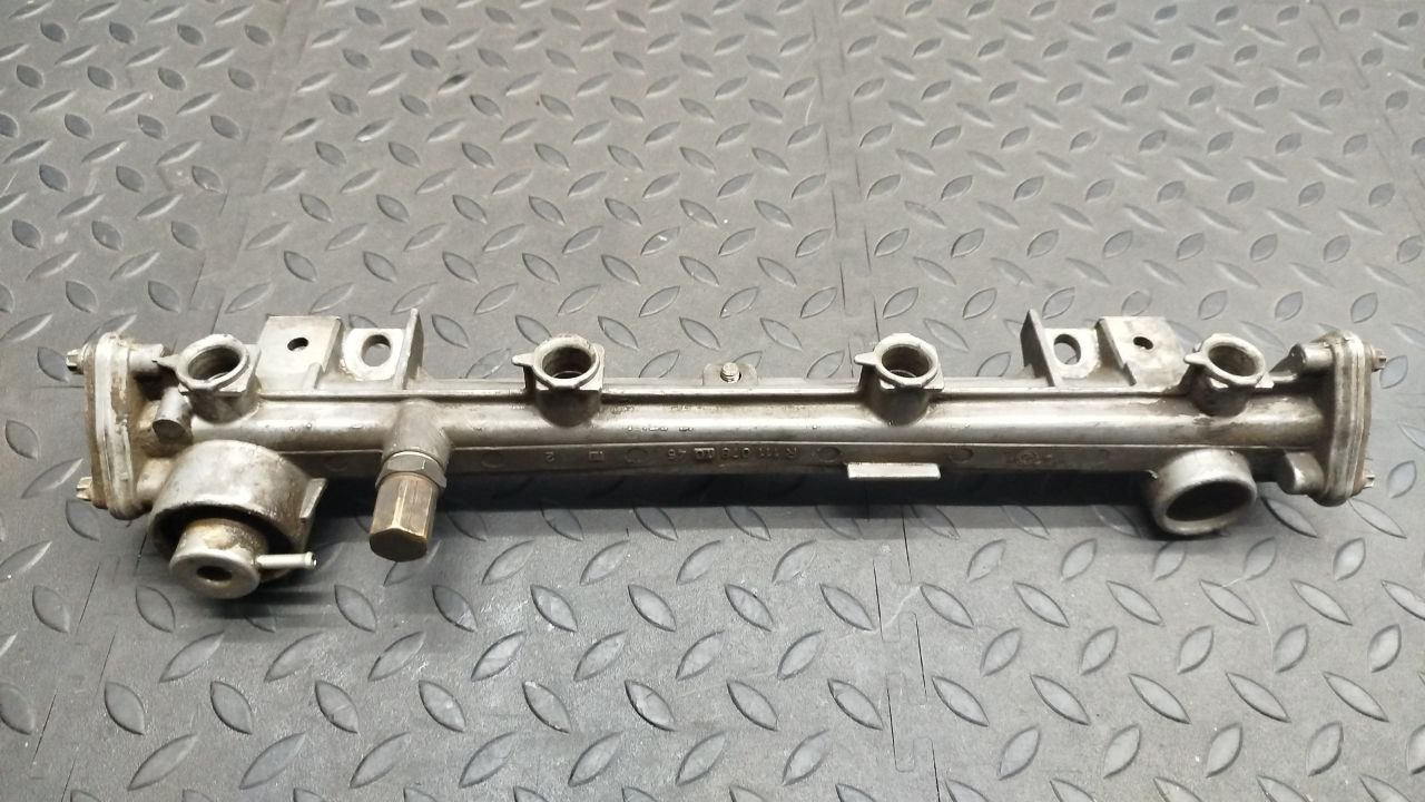 Рампа топливная Mercedes C/W202 1993-2001