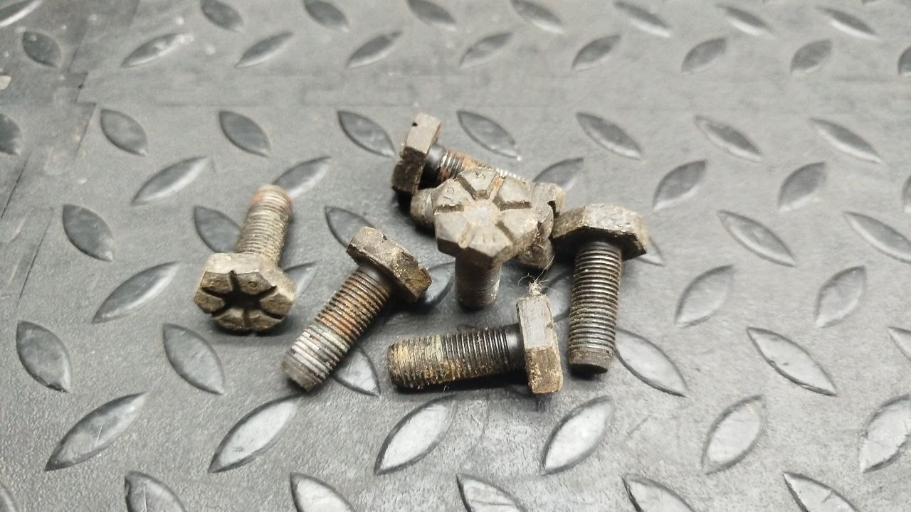 Болт маховика Renault Scenic/2 2003-2009