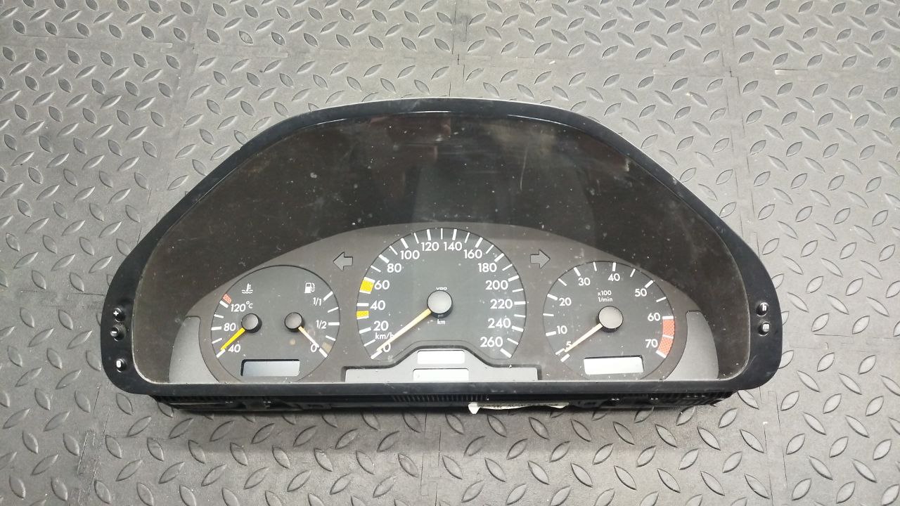 Комбинация приборов (Щиток) Mercedes C/W202 1993-2001