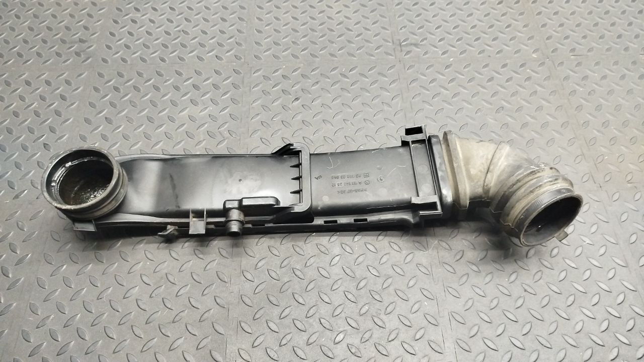 Патрубок воздушного фильтра Mercedes C/W202 1993-2001