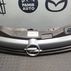 Решетка радиатора Opel Astra/H 2004-2014