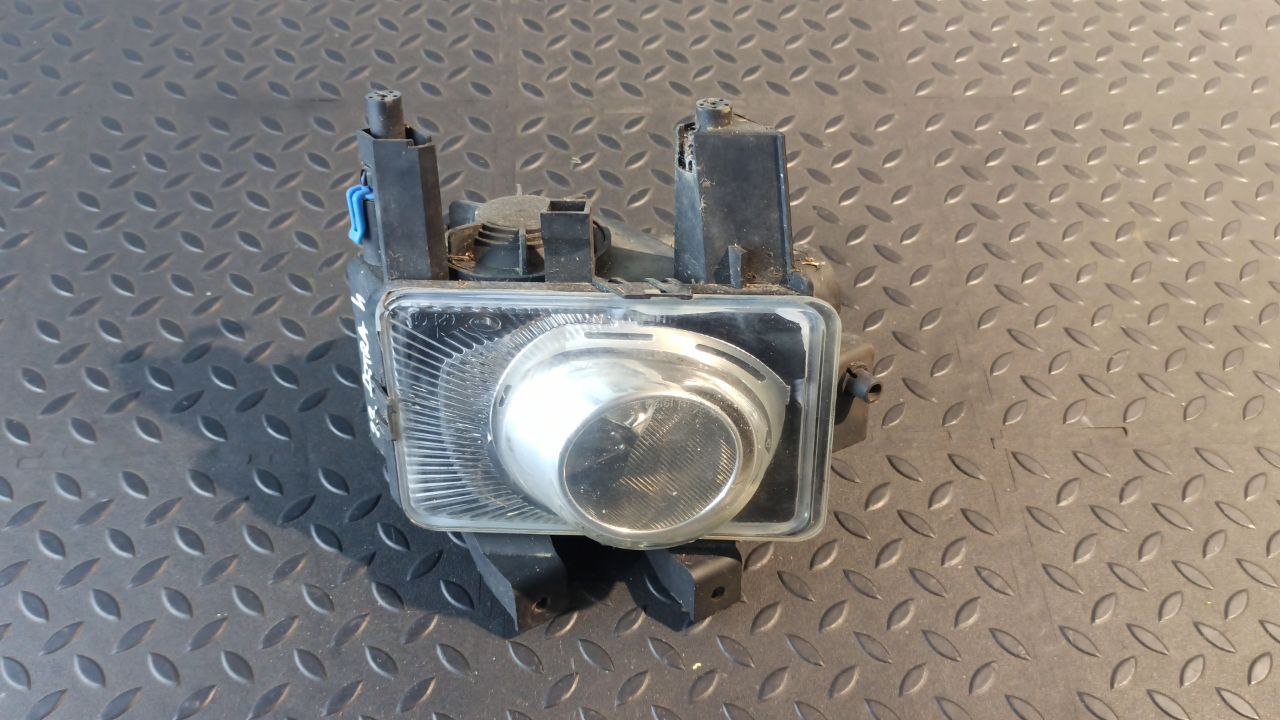 Фара противотуманная левая Opel Astra/H 2004-2014