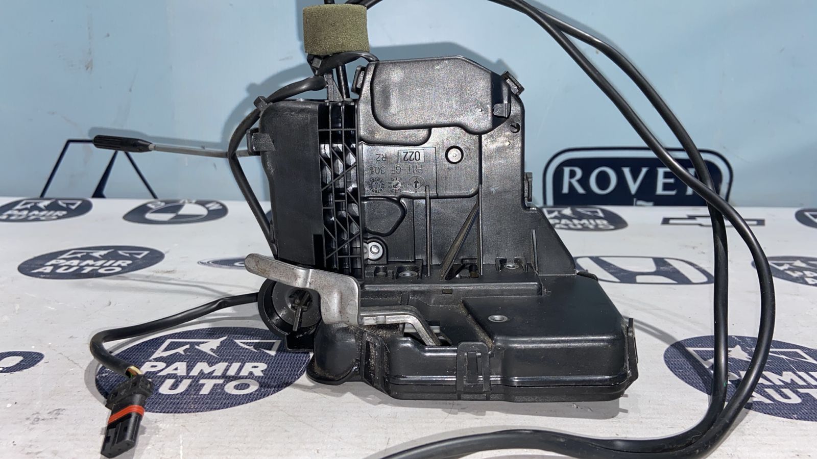 Замок двери передний правый Mercedes E/W211 2002-2009