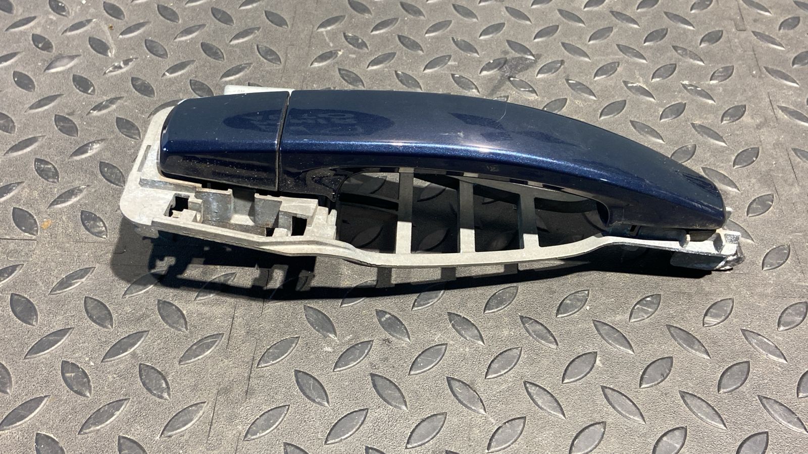 Ручка двери передняя правая Opel Vectra/C 2002-2008