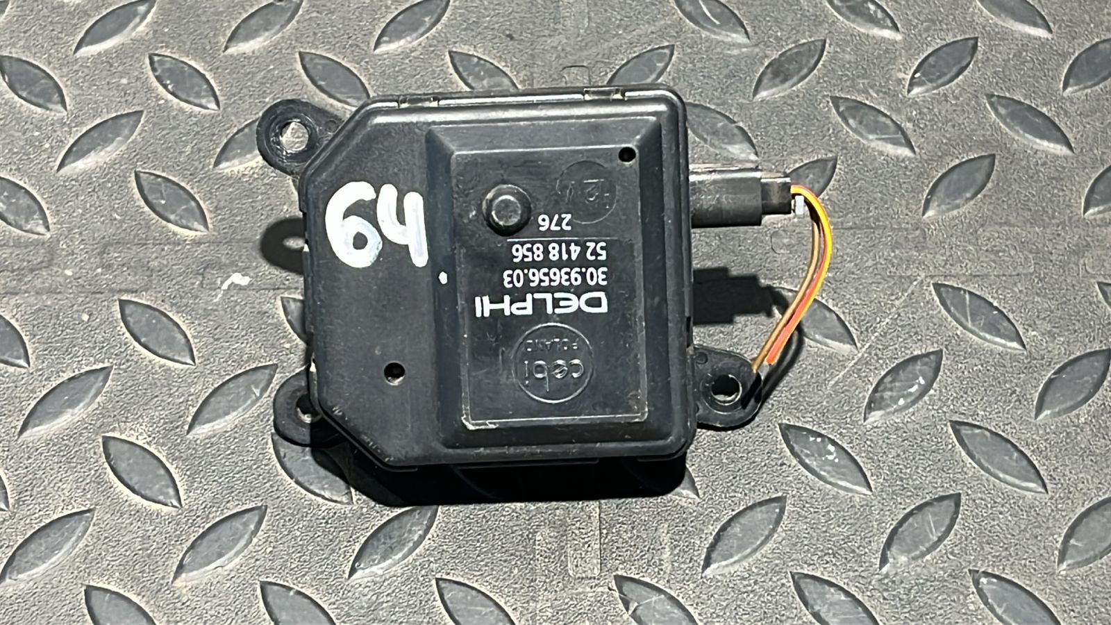 Моторчик заслонки отопителя Opel Astra/H 2004-2014