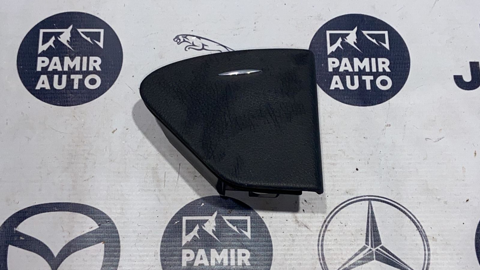 Пепельница левая Mercedes E/W211 2002-2009