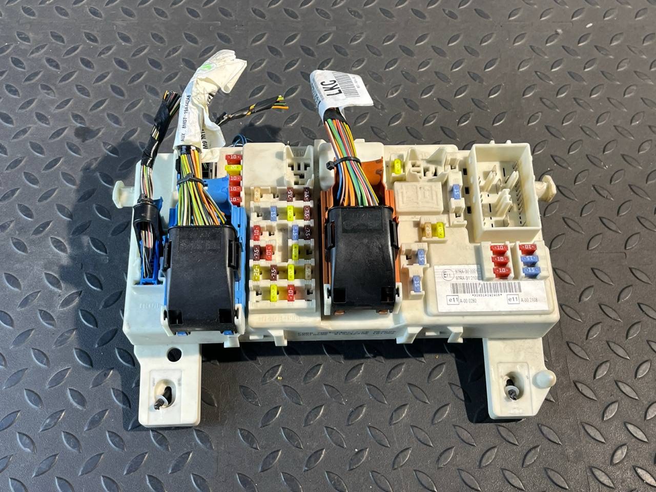 Блок предохранителей Ford Focus/2 2004-2011