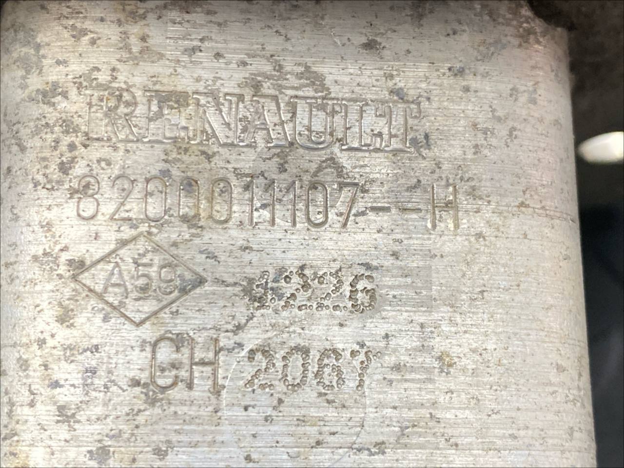 Кронштейн усилителя бампера передний правый Renault Scenic/2 2003-2009 — изображение 3