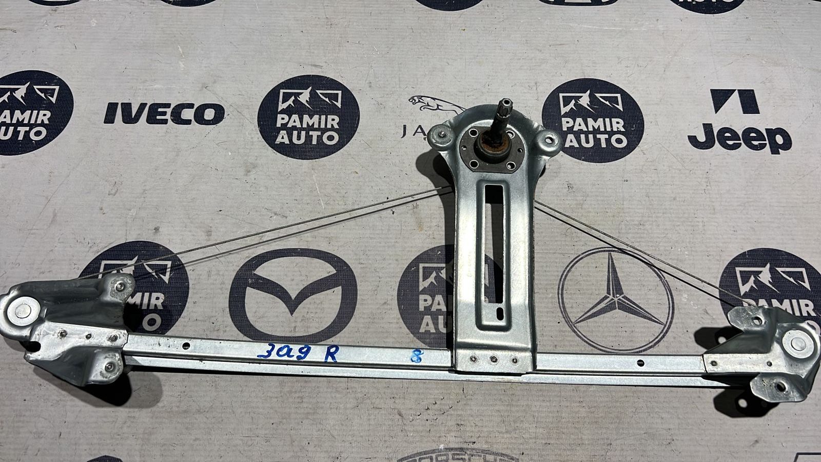 Стеклоподъемник задний правый Opel Zafira/B 2005-2014