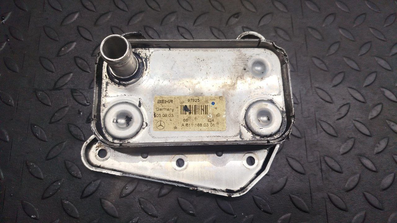 Радиатор масляный (Теплообменник) Mercedes C/W203 2000-2008