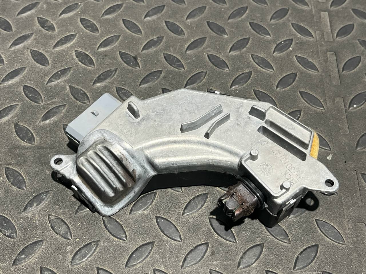 Резистор отопителя Opel Signum 2003-2008