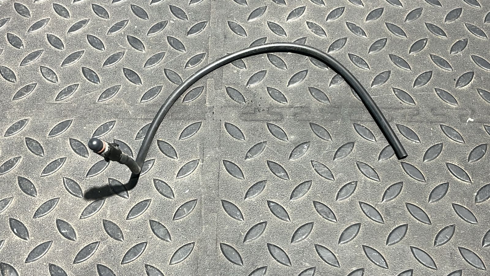 Форсунка омывателя задняя Opel Astra/H 2004-2014