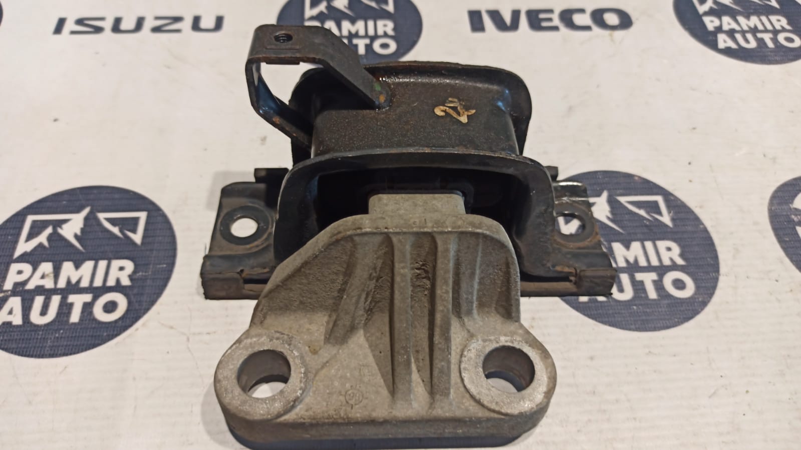 Опора двигателя Opel Corsa/D 2006-2014