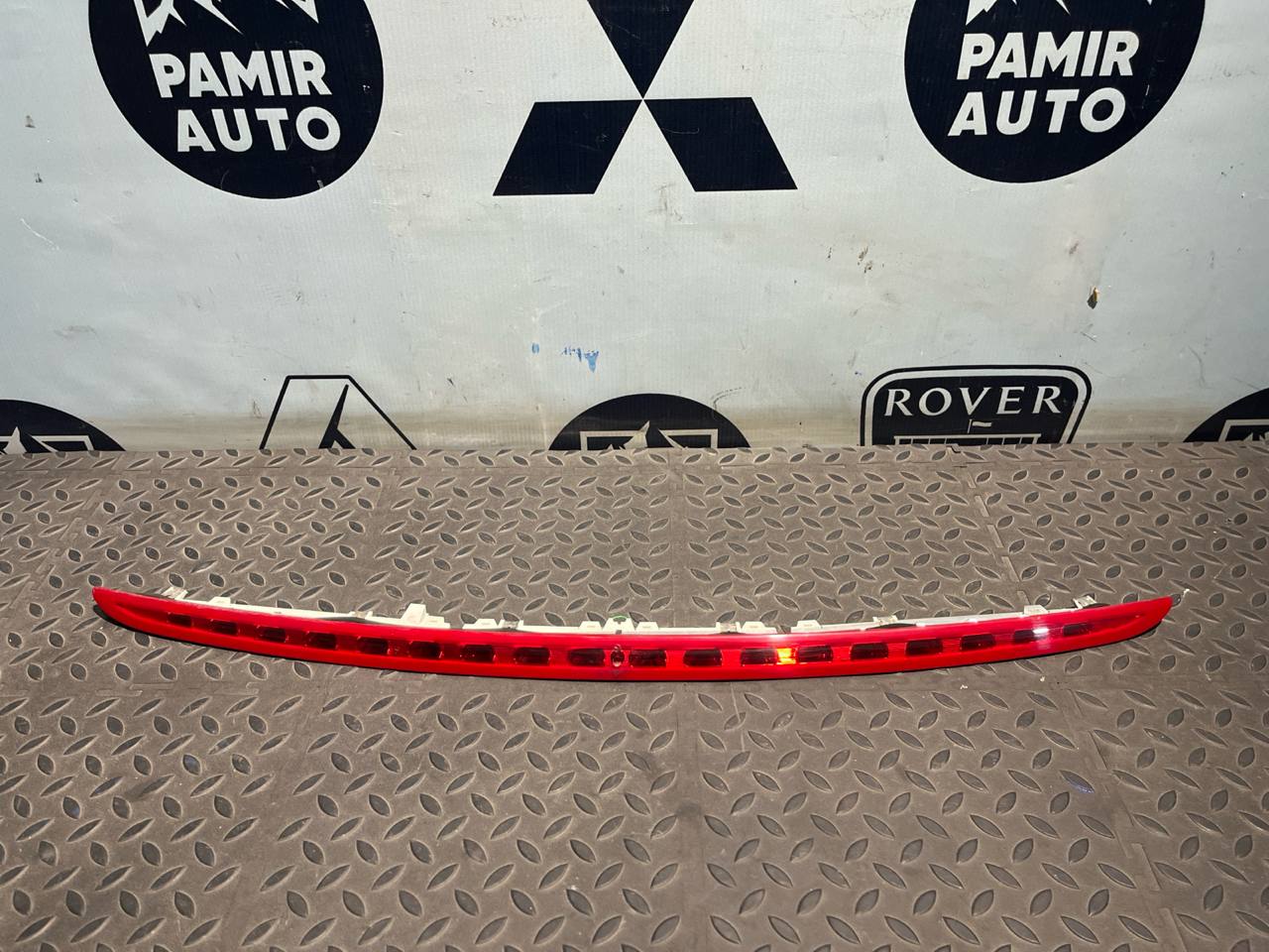 Стоп сигнал Mercedes C/W204 2006-2015