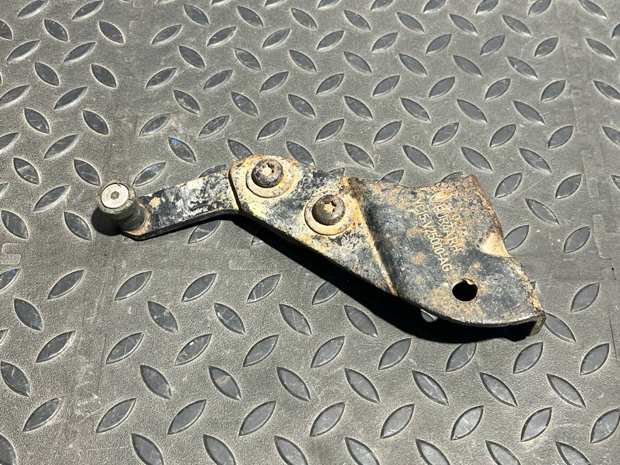 Ролик двери сдвижной правый нижний Ford Transit 2006-2013