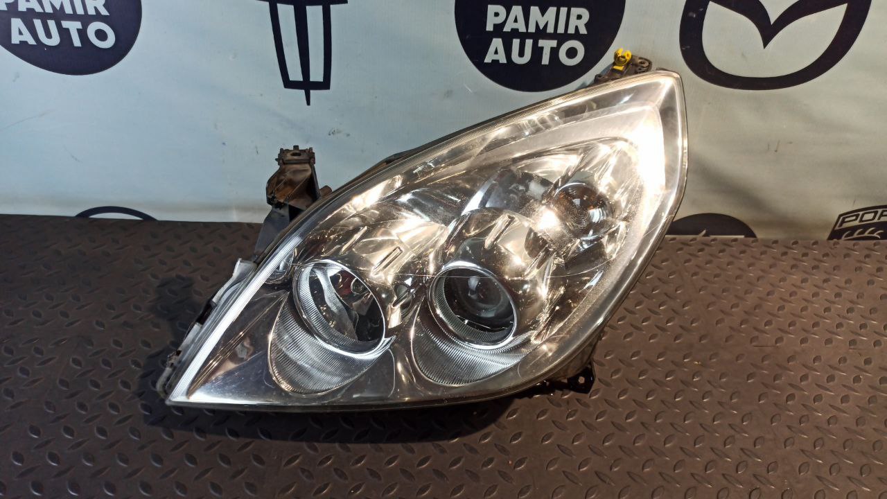 Фара левая Opel Signum 2003-2008