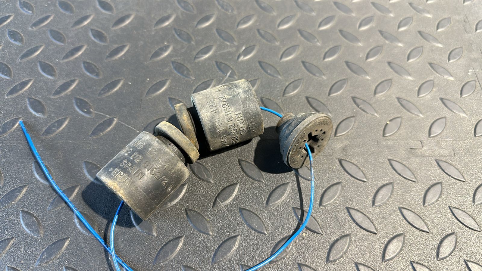 Кронштейн радиатора Ford Galaxy 1995-2006