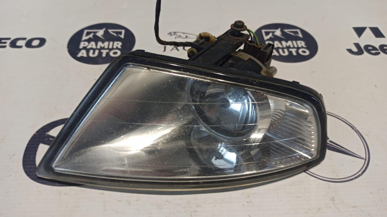 Фара противотуманная правая Ford Mondeo/3 2000-2007