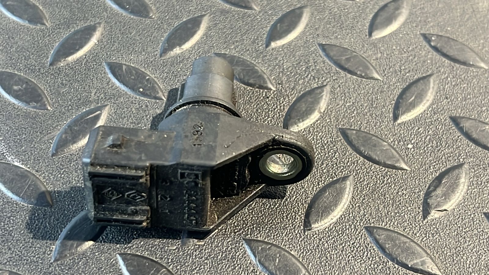 Датчик положения распредвала Opel Vivaro/A 2001-2014