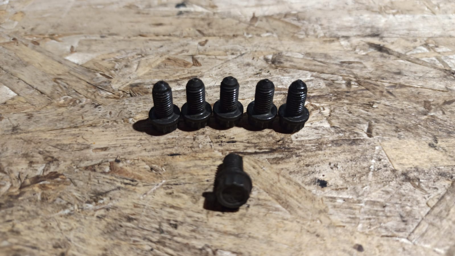 Болт корзины сцепления Ford Galaxy 1995-2006