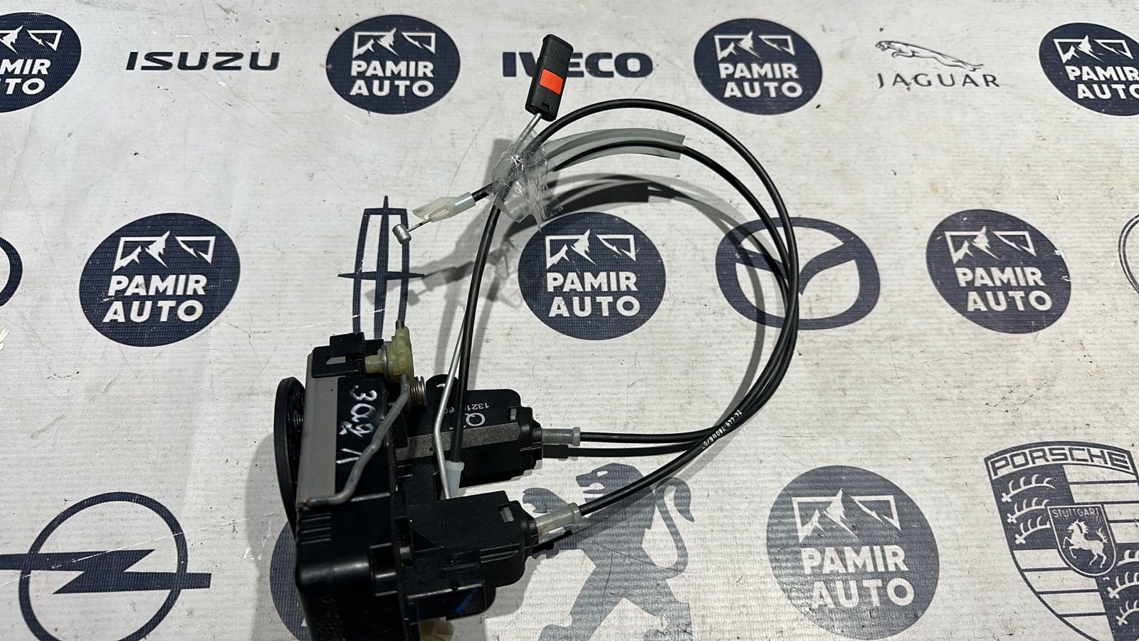 Замок двери задний левый Opel Vectra/C 2002-2008