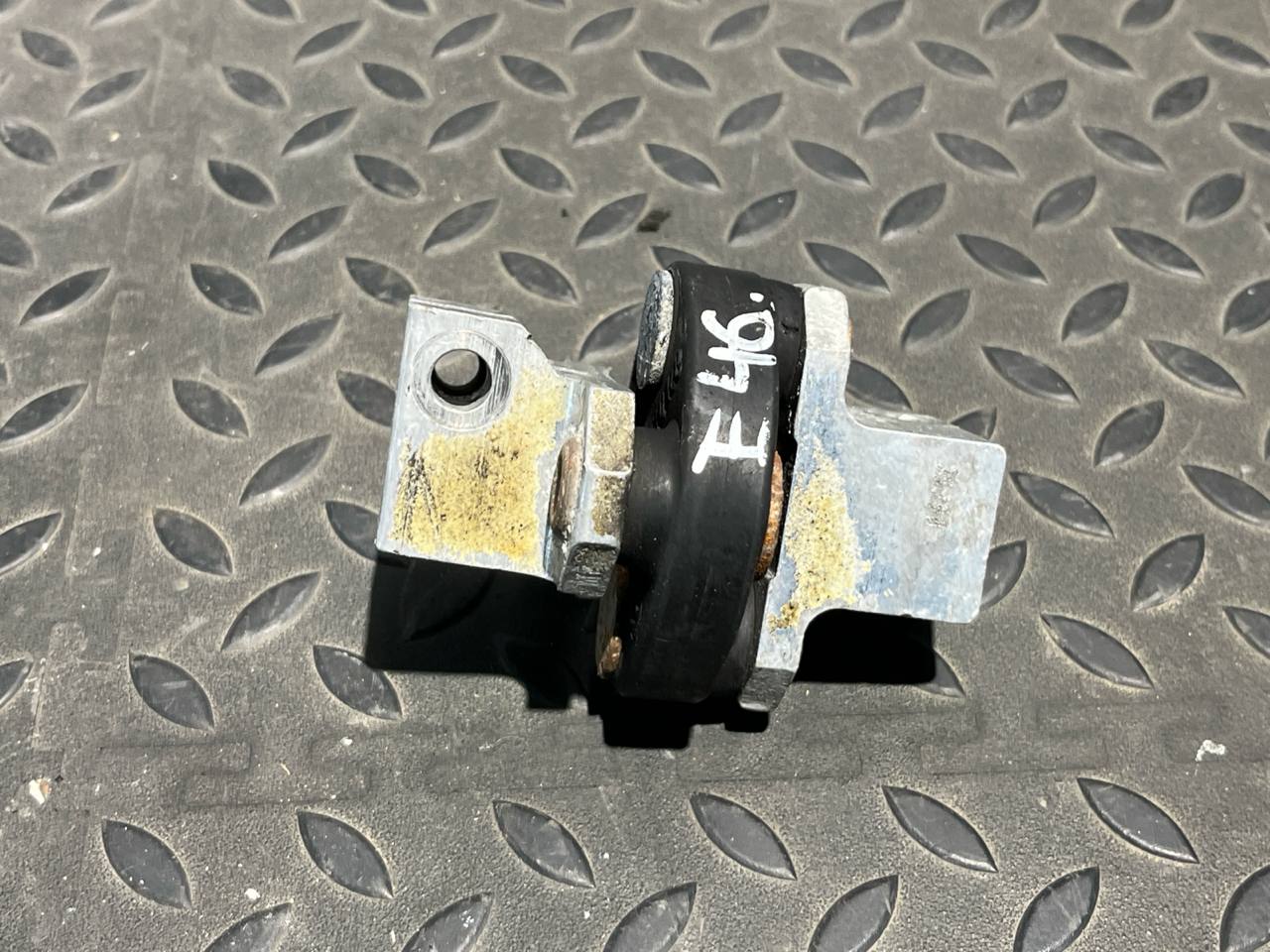 Кардан рулевой BMW 3/E46 1998-2007