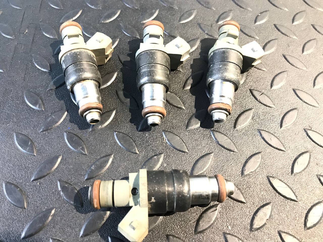 Форсунка бензиновая Mercedes C/W202 1993-2001