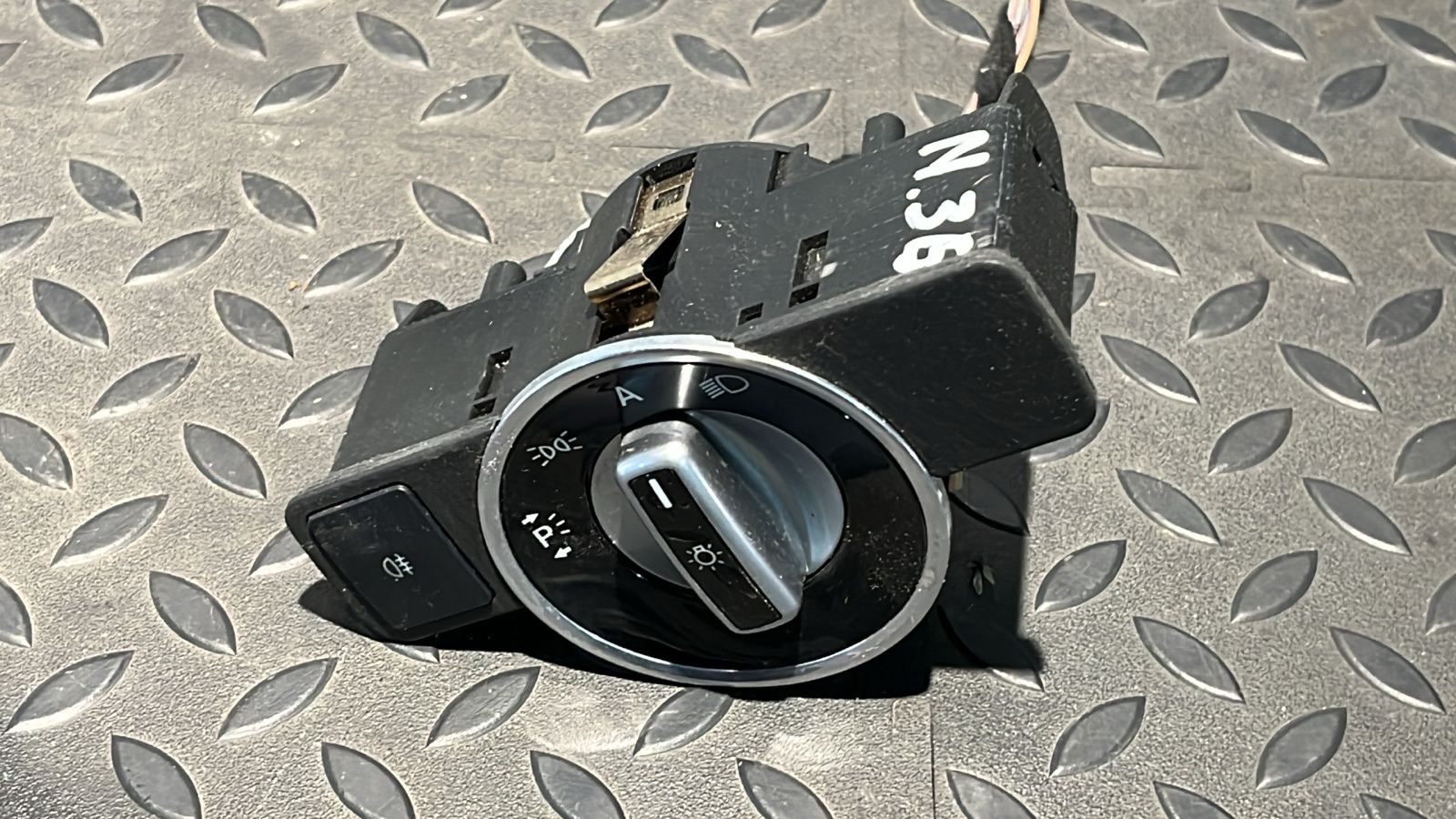 Переключатель света фар Mercedes C/W204 2006-2015