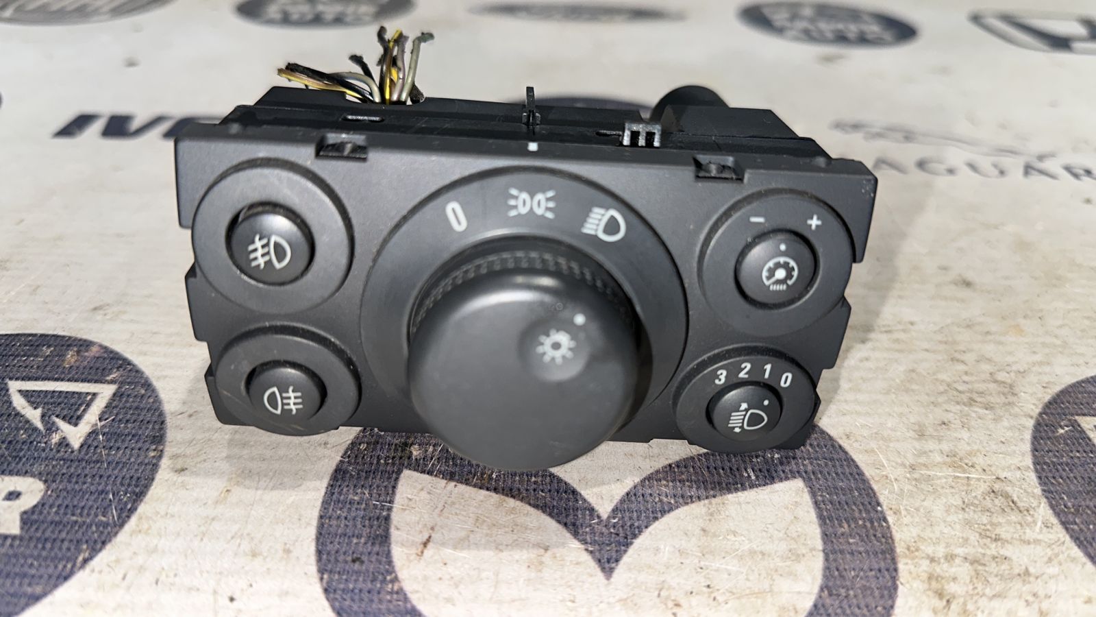 Переключатель света фар Opel Astra/H 2004-2014