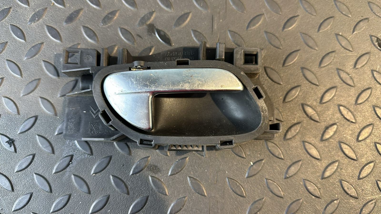 Ручка двери задняя правая Peugeot 508 2011-2018