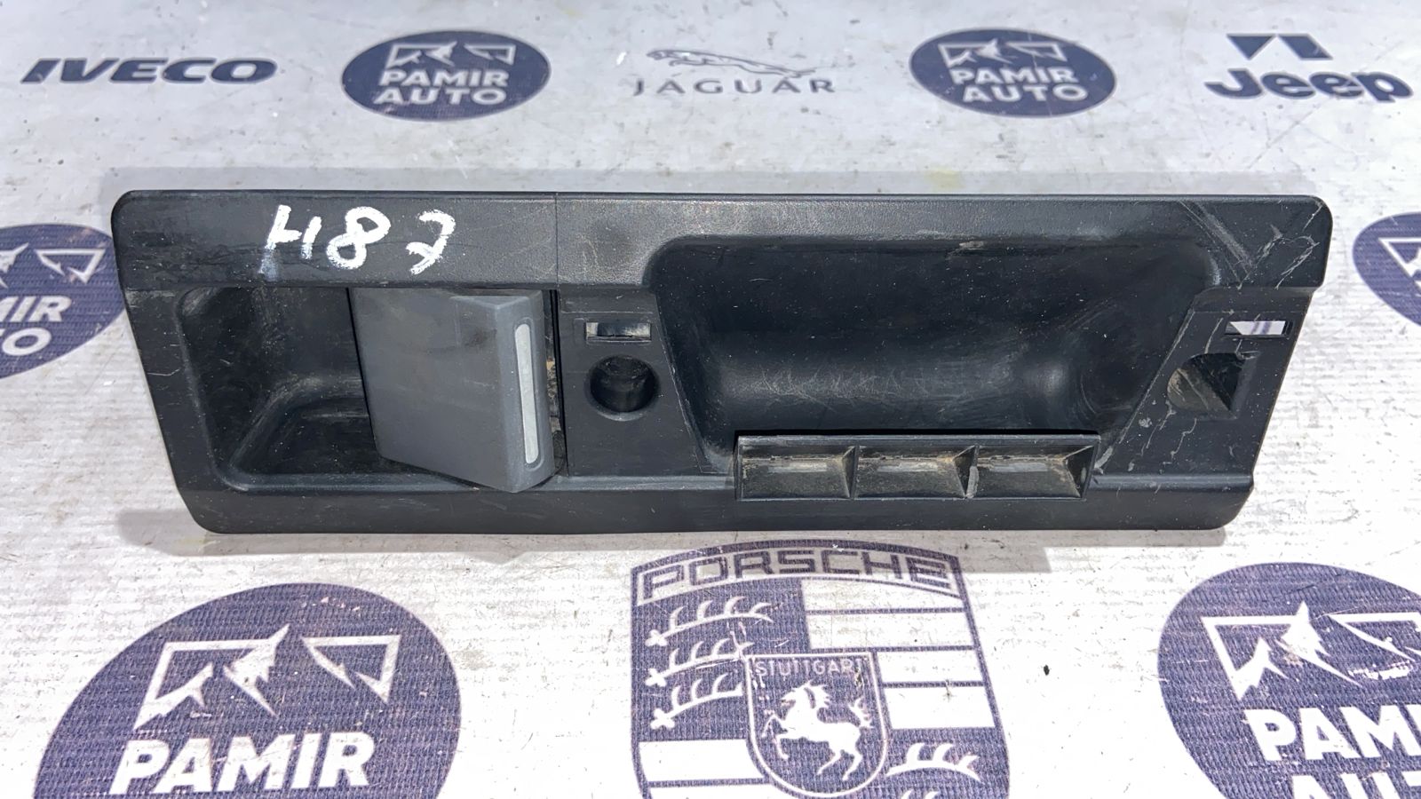 Ручка двери багажника правая Mercedes Sprinter/W901-W909 1995-н.в.