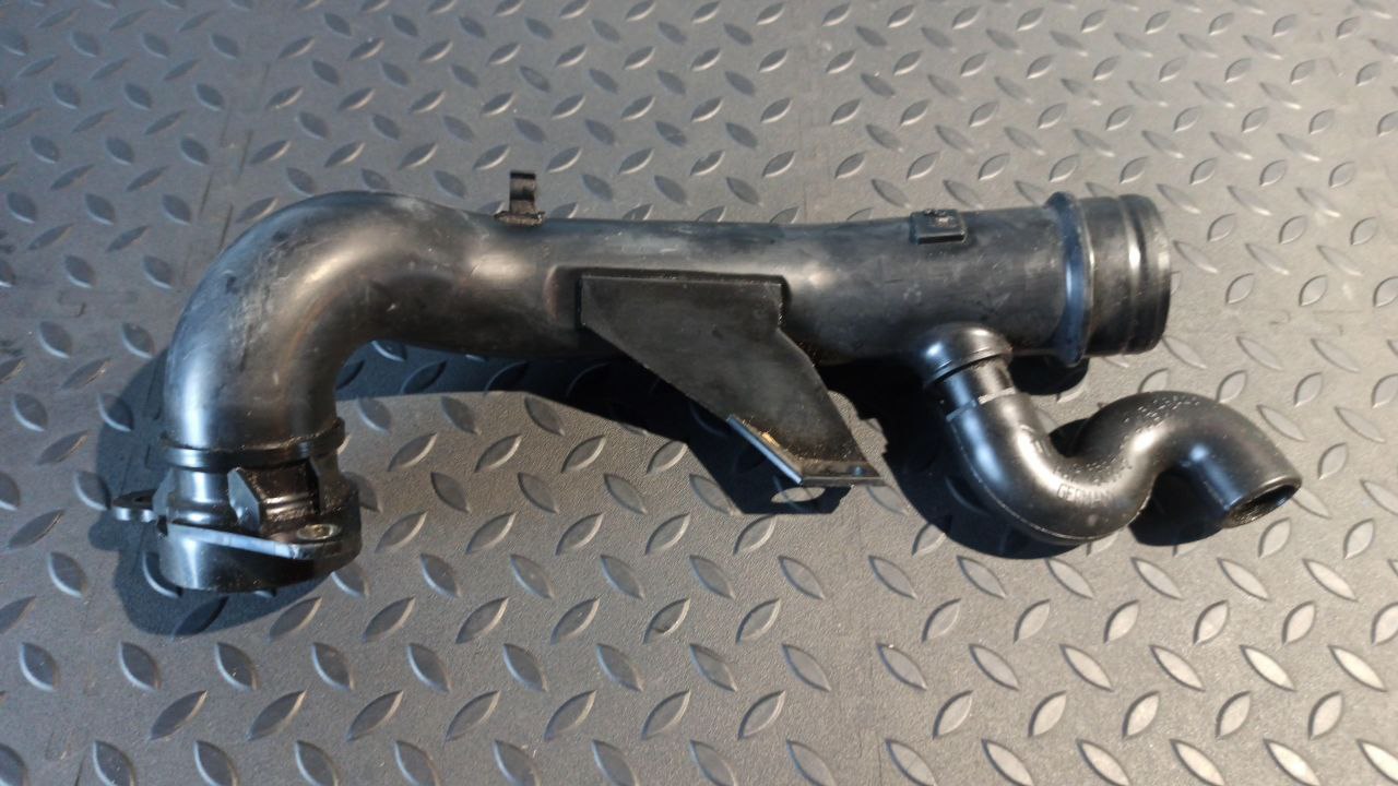 Патрубок воздушного фильтра Ford Galaxy 1995-2006