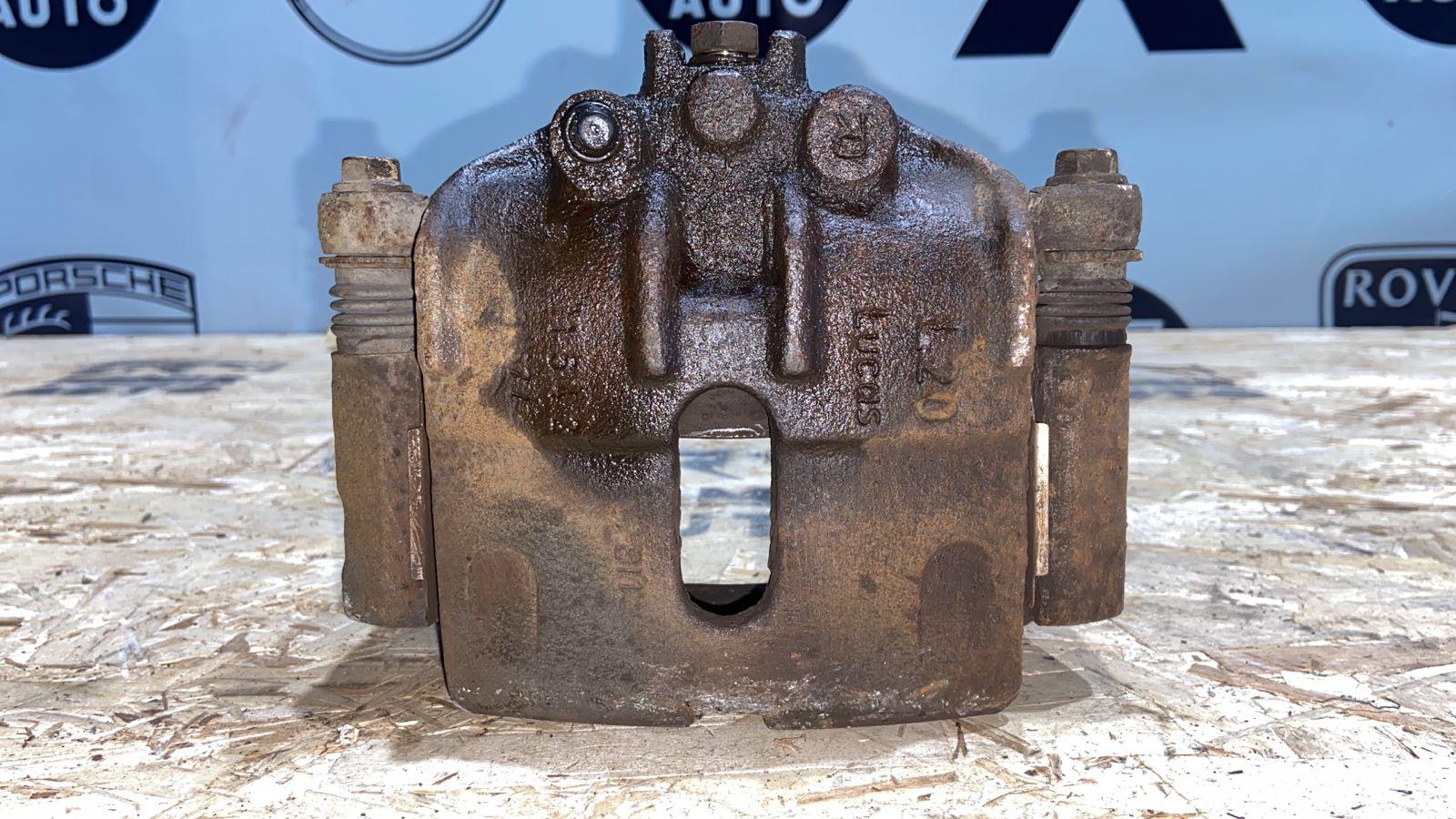 Суппорт передний правый Land Rover Freelander 1998-2006