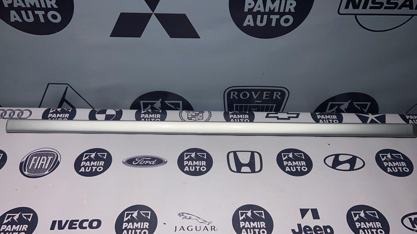 Молдинг двери передний правый BMW 5/E39 1995-2004