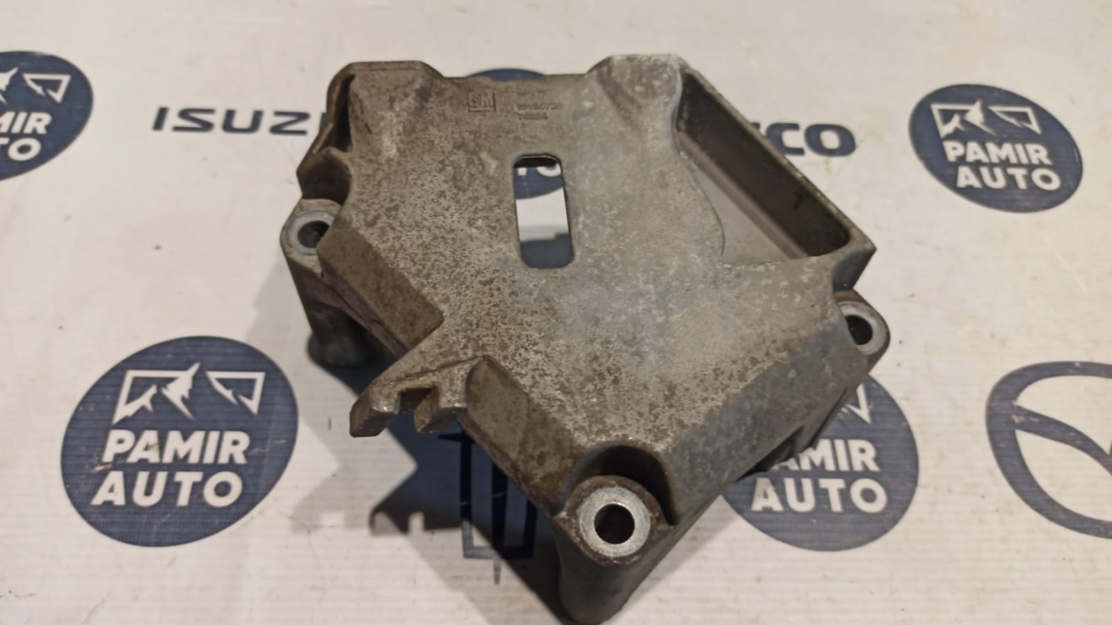 Кронштейн двигателя Opel Corsa/D 2006-2014