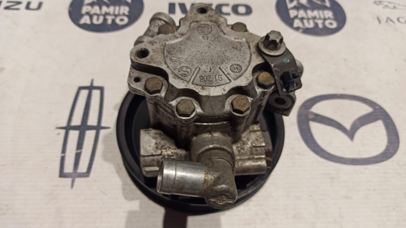 Насос ГУР Mercedes E/W211 2002-2009