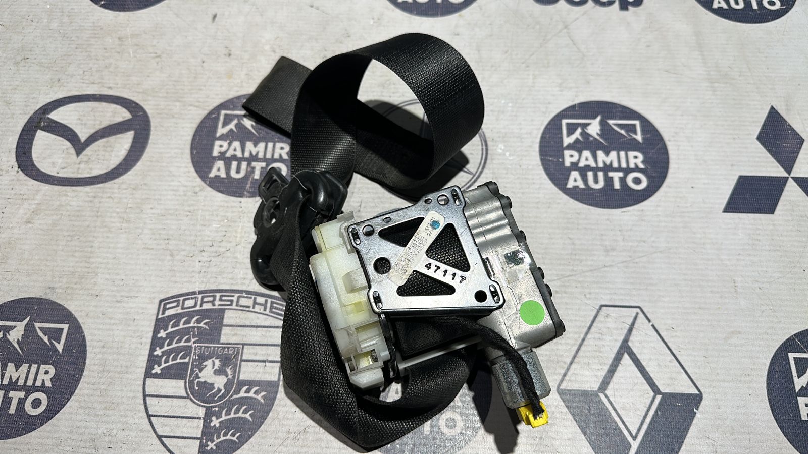 Ремень безопасности передний правый Mercedes C/W203 2000-2008