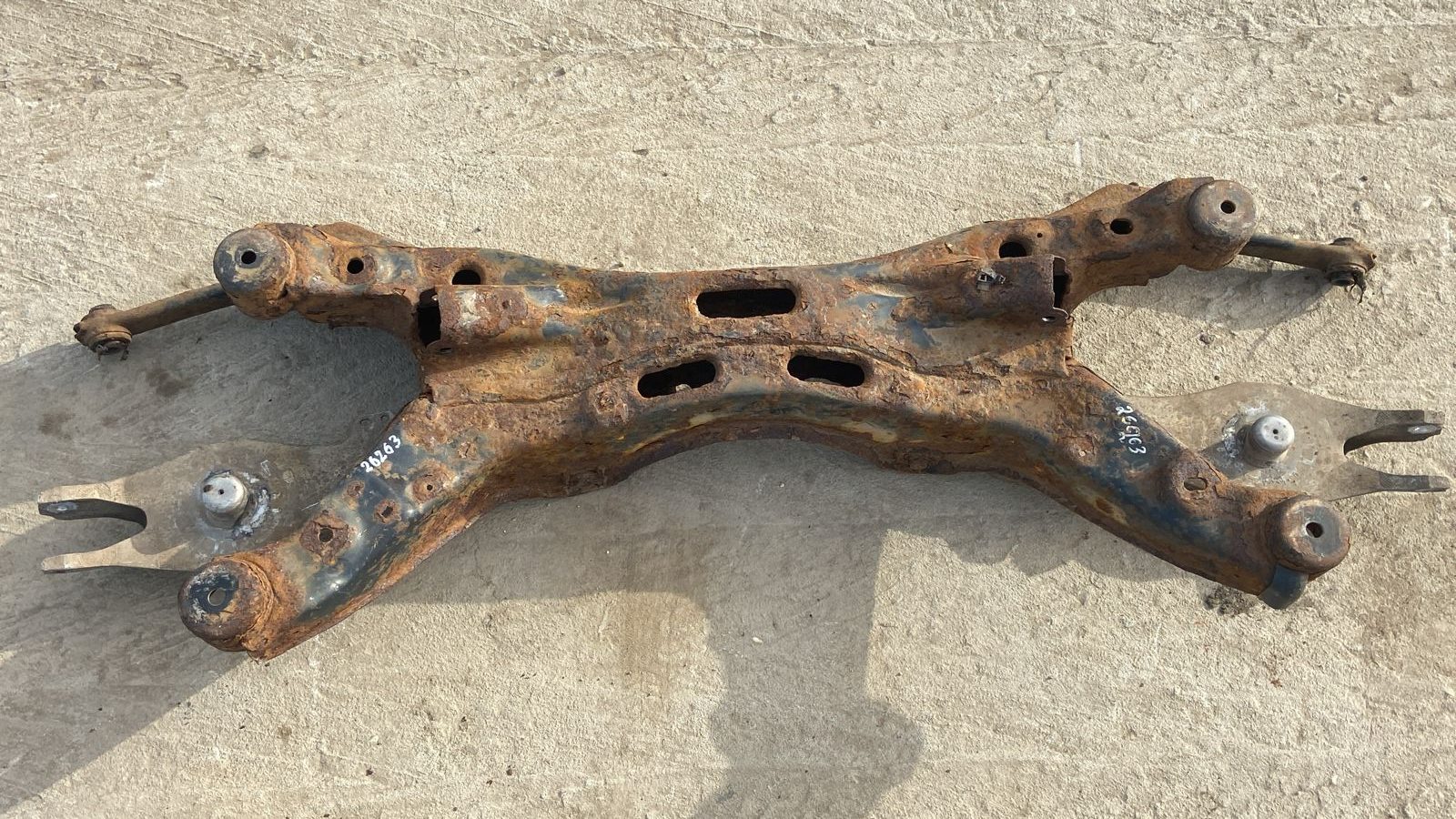 Балка задняя Opel Signum 2003-2008