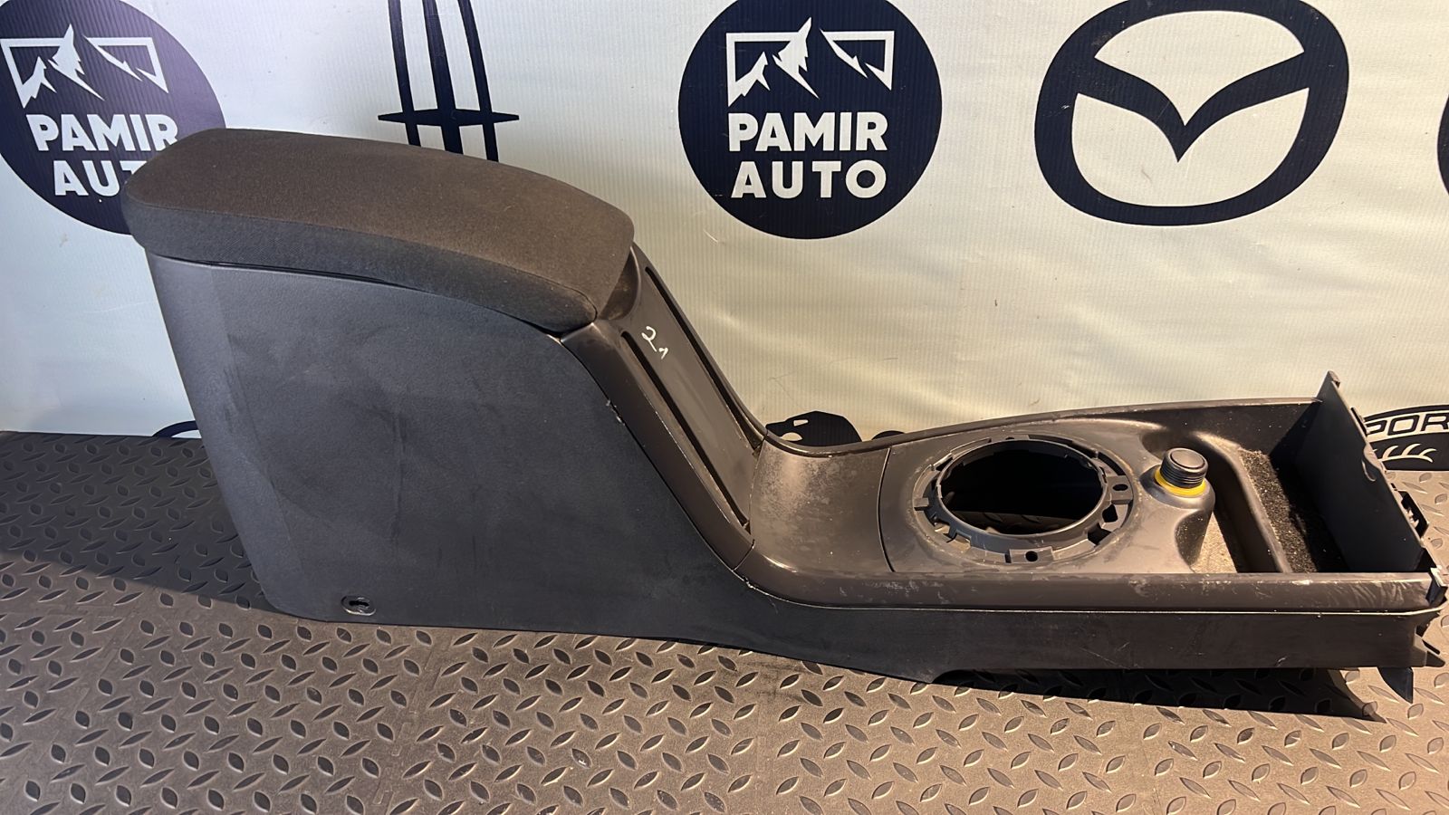 Консоль (Подлокотник) Renault Megane/2 2002-2009