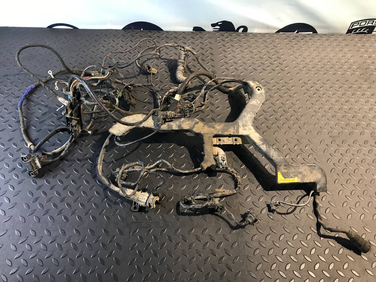 Проводка моторная Mercedes C/W202 1993-2001