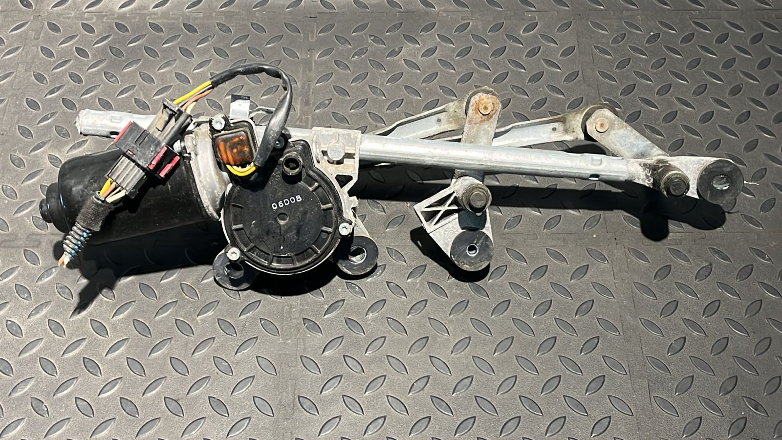 Трапеция стеклоочистителя Opel Signum 2003-2008