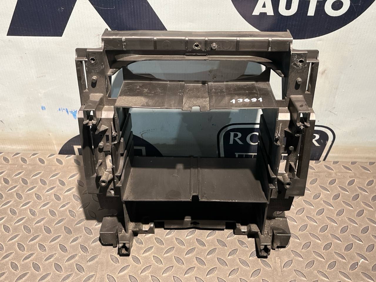 Рамка магнитолы Mercedes C/W203 2000-2008