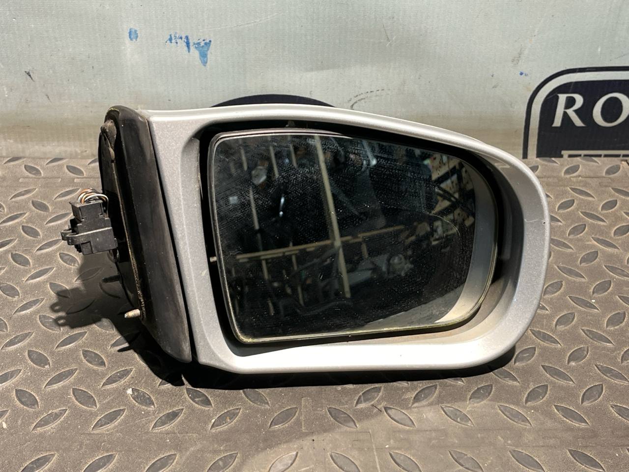 Зеркало правое Mercedes E/W210 1995-2003