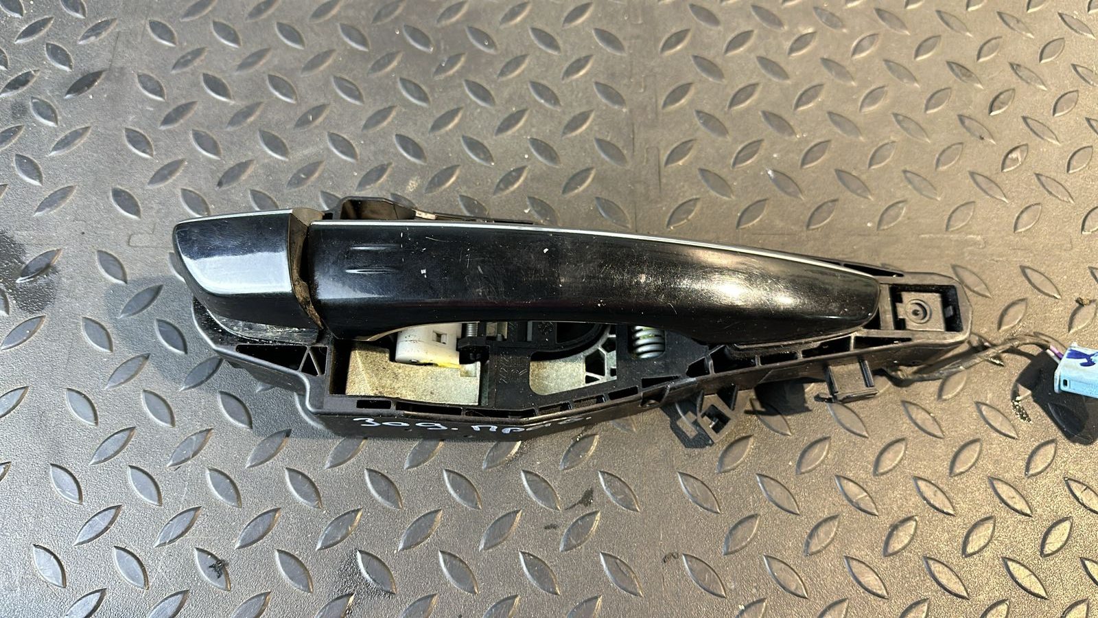 Ручка двери задняя правая Peugeot 508 2011-2018