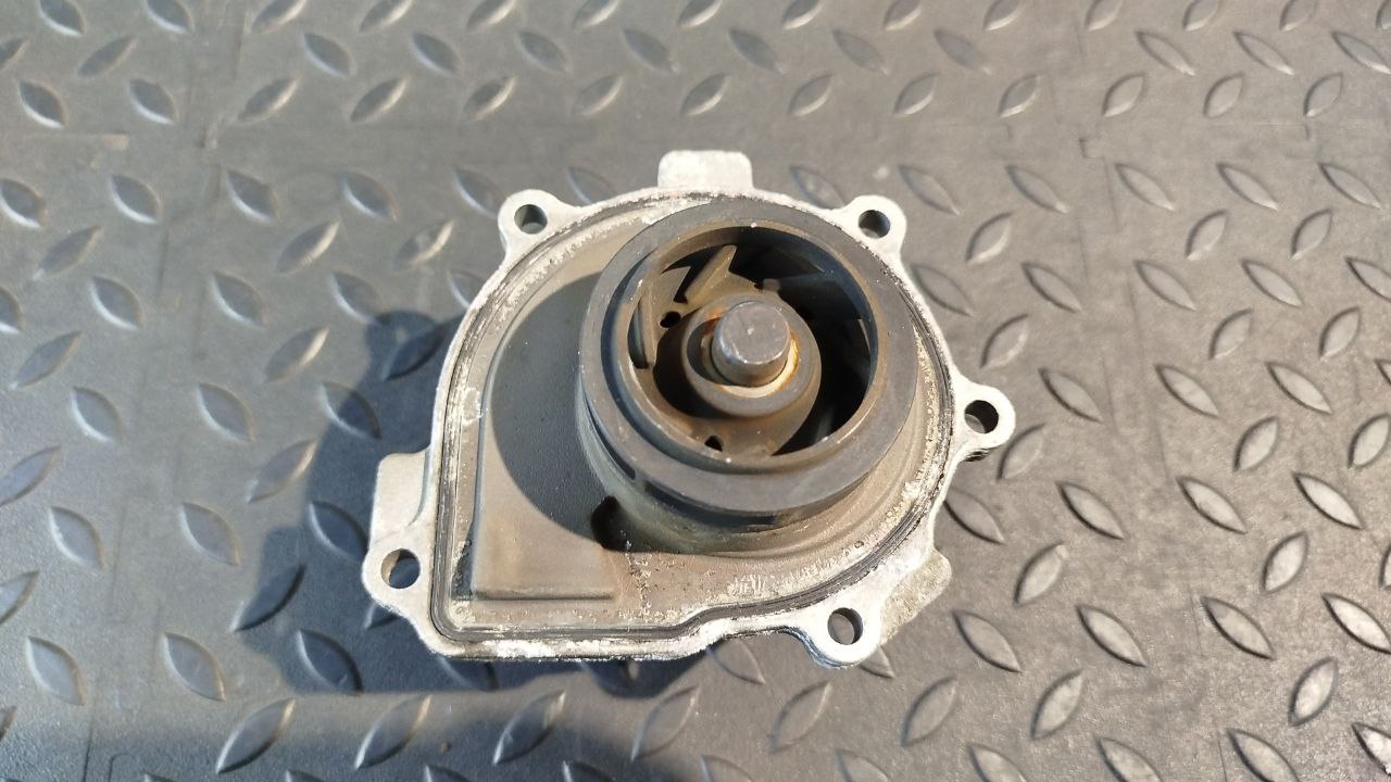 Насос водяной (Помпа) Opel Astra/H 2004-2014