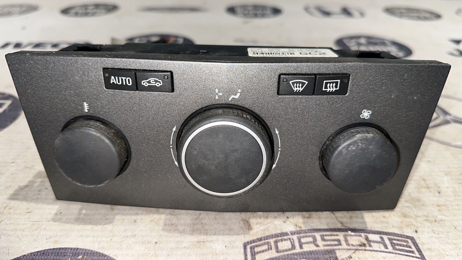 Блок управления климатом Opel Astra/H 2004-2014