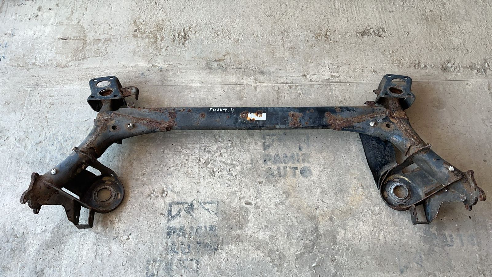 Балка задняя Volkswagen Golf/4 1997-2006